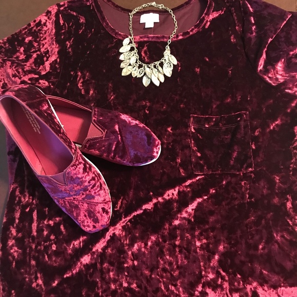 LuLaRoe Dresses & Skirts - LuLaRoe Elegant Carly